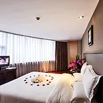 Yingshang Hotel