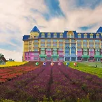 Floloving Hotel
