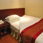 Guangzhou Lucky Hotel