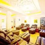 Down Town Holiday Hotel