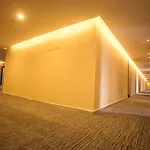 Hi Inn Guangzhou Shaheding Subway Station
