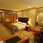 Yinwan Hotel - Shiqian Branch