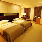 Yinwan Hotel - Shiqian Branch