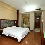 Yile Hotel