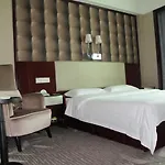 Guangzhou Nanfang Yiyuan Hotel