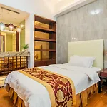 Grand Continental Apartment