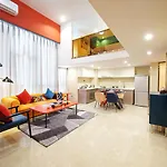 Royal Star Apartment