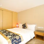 Shangbin International Aparthotel