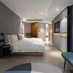 Atour S Hotel