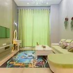 Mahattan Apartment Hesheng Branch