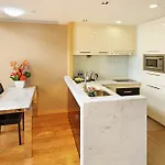 Estay Apartment Poly Central Pivot Gz