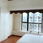 Xingyue Apartment Luogang Wanda