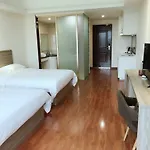 Xingyue Apartment Luogang Wanda