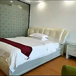 Lecharm Vili Apartment