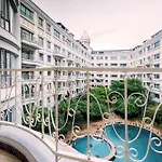 Fu Qian Ming Tai Serviced Apartment