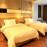 Metropolo Jinjiang Hotel