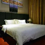 Lifu Hotel-He Dong XI Lang Station Brand