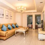 Guangzhou Pengman Apartment Zhengjia Huanshi Branch