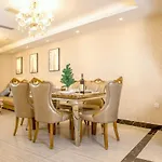 Guangzhou Boman Apartment Zhengjia Huanshi Branch