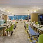 Ibis Styles Guangzhou Railway Station Metro Station Hotel
