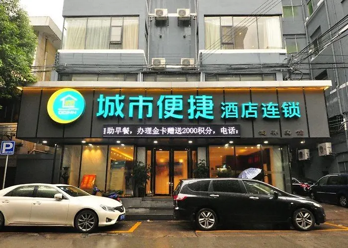 City Comfort Inn