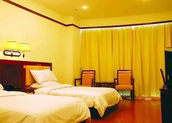 Fenglaiyi Business Hotel