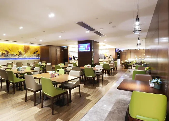 Hampton By Hilton Guangzhou Zhujiang New Town - Free Shuttle Bus To Canton Fair