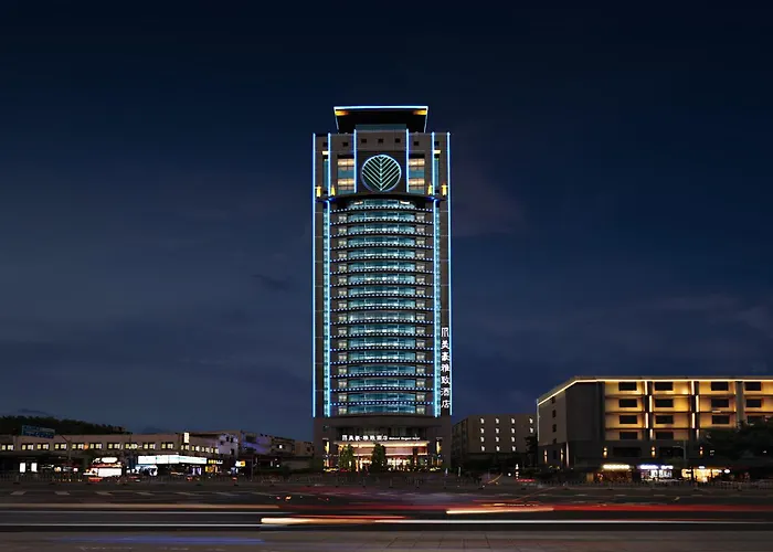 Guangzhou Elegant Hotel Pazhou Convention And Exhibition Center Tianhe Park Branch - Free Shuttle Bus To Canton Fair Complex During Canton Fair Period & Overseas Buyers Registration Service