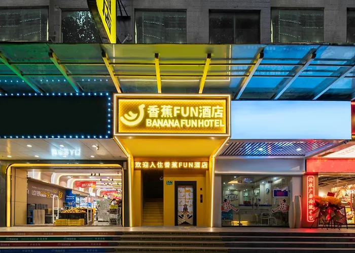 Banana Fun Hotel - Guangzhou East Railway Station Yantang Metro Station