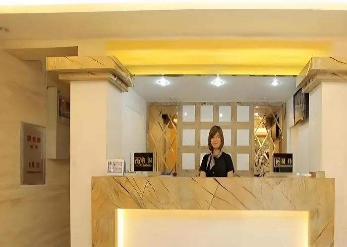 Xinghe Xinfeng Hotel Railway Station & Bus Station Branch