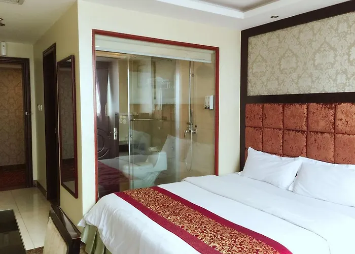 Guangzhou Lucky Hotel