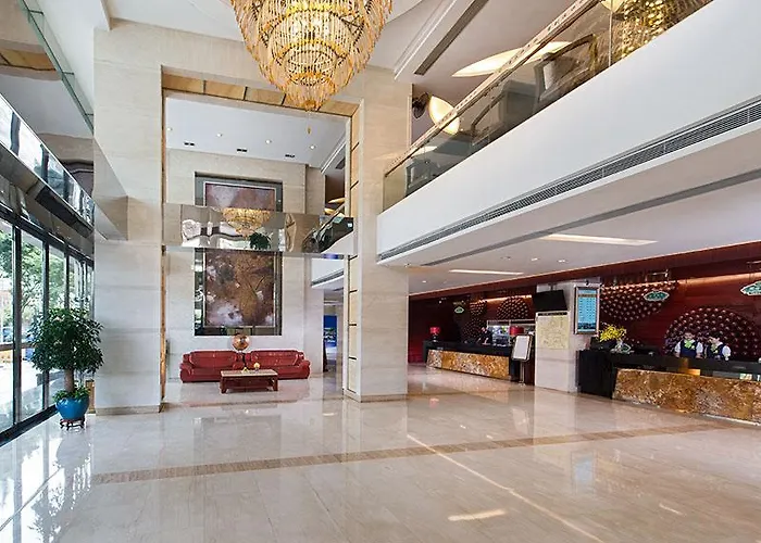 Vienna Hotel - Guangzhou South Railway Station Branch