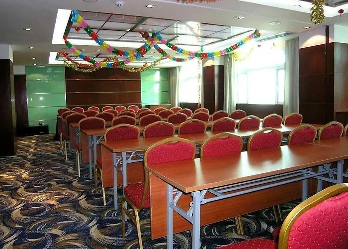 Panyu Jiafu Lijing Hotel