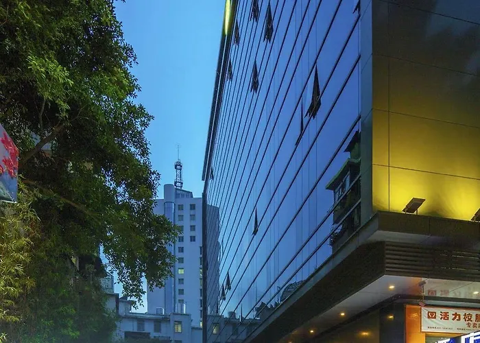 Paco Hotel Tаojin Metro Guangzhou - Free Shuttle Bus For Centen Fair