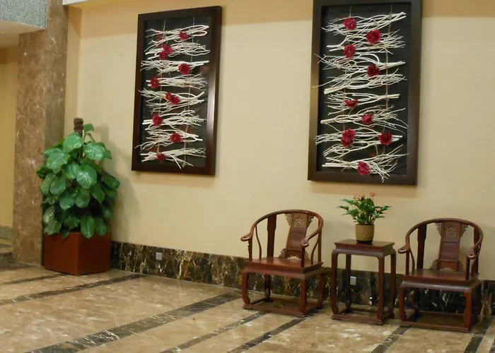 Kingsky Hotel