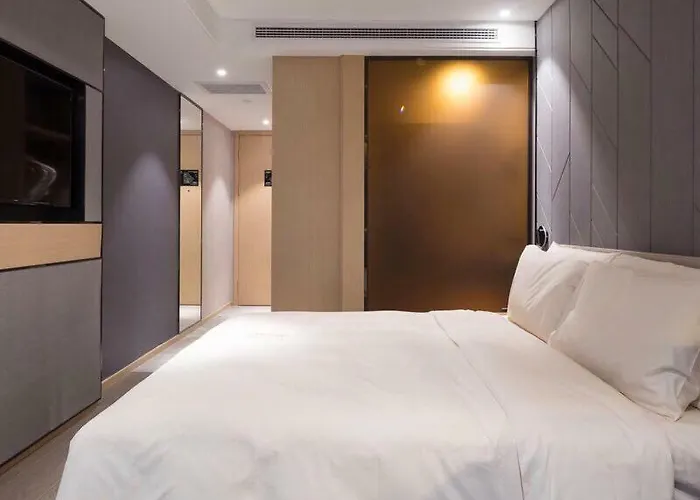 Atour S Hotel