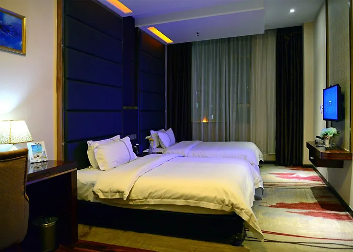 Lifu Hotel-He Dong XI Lang Station Brand