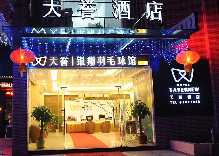Tavernew Hotel