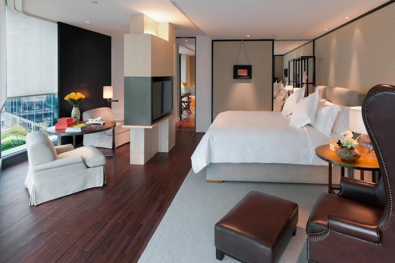Mandarin Oriental,