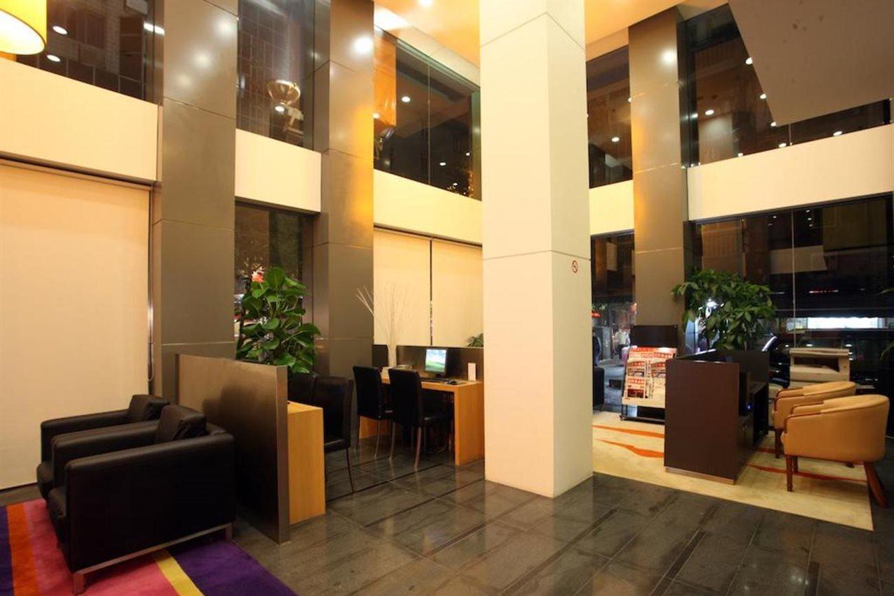 Elan Hotel