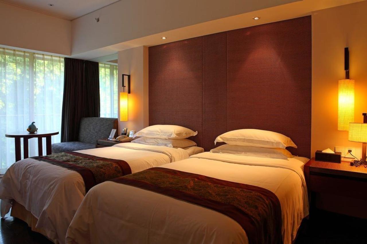 Baiyun Lakeside 4* Guangzhou