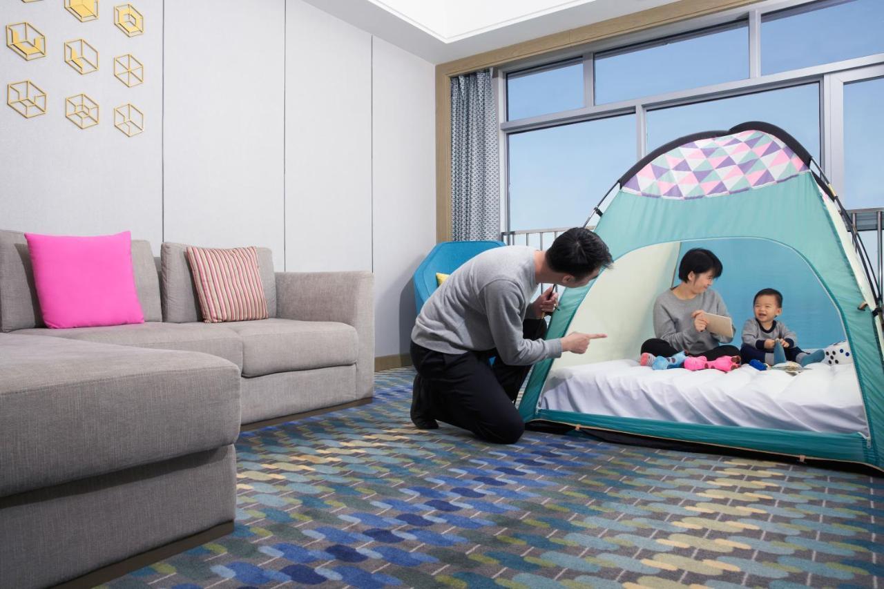 Aloft Tianhe 4*
