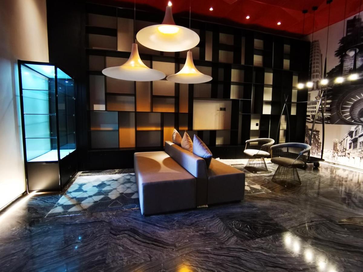 Hotel Paco Beijinglu Metro Guangzhou-free Shuttle Bus For Fair 4*