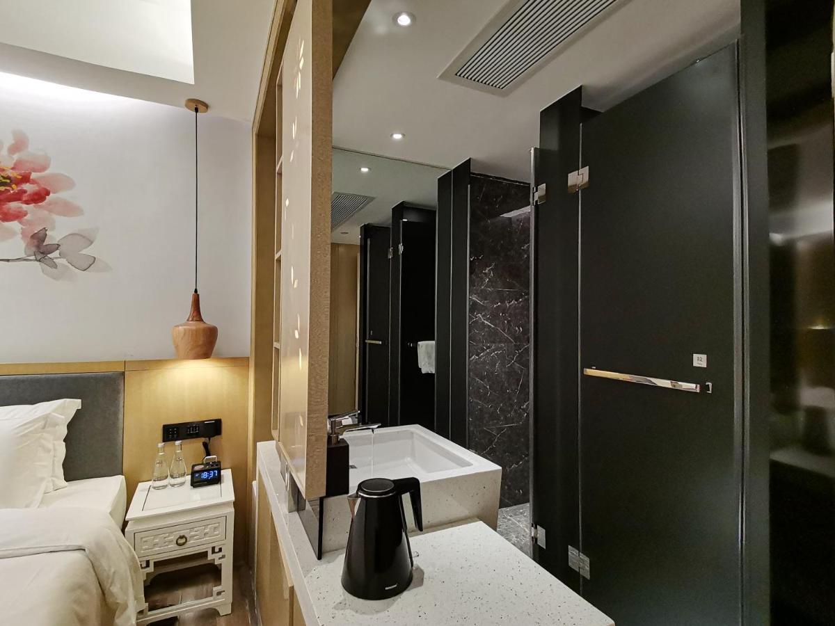 Hotel Paco Beijinglu Metro Guangzhou-free Shuttle Bus For Fair Guangzhou