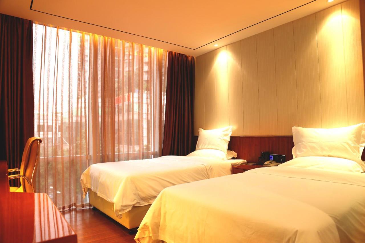 Zhongbo Art Hotel