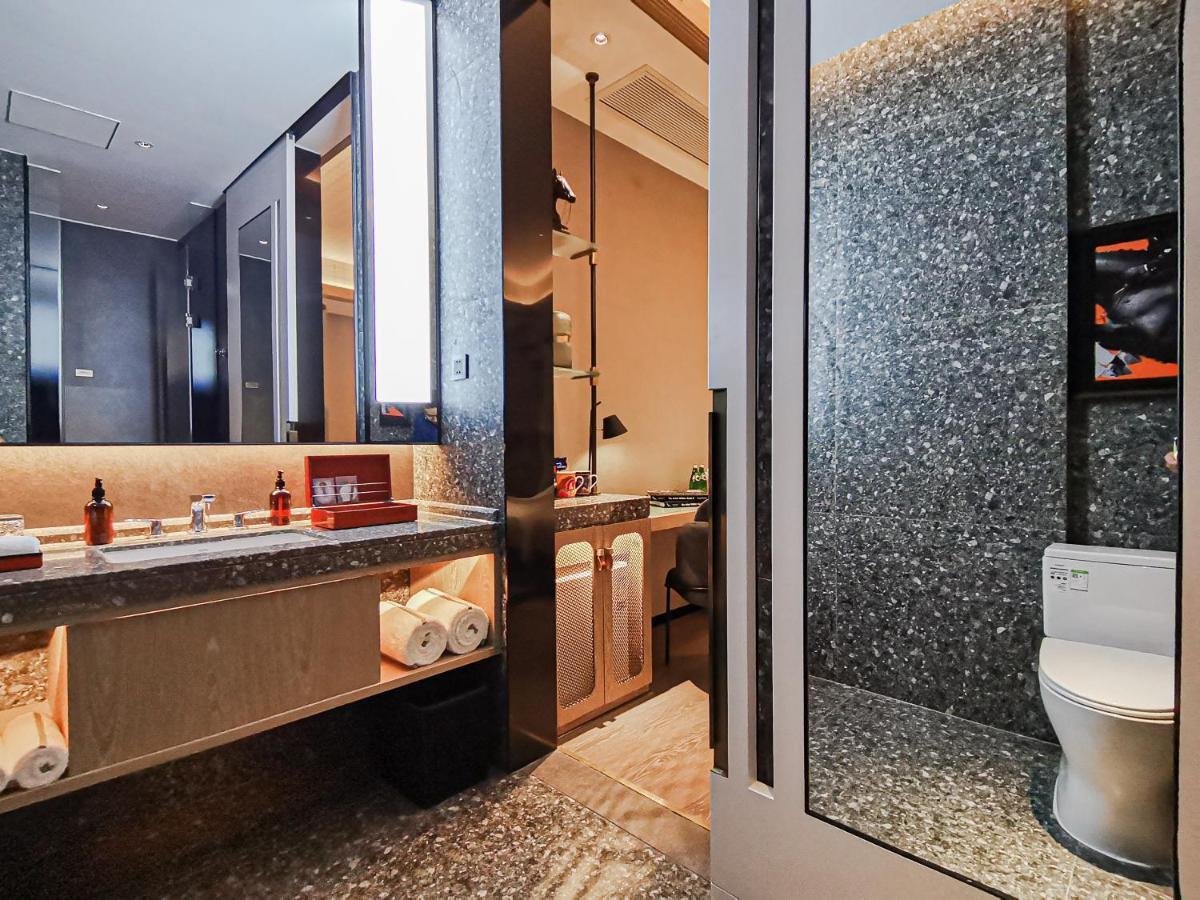 Arthur Zhujiang New Town Guangzhou-free Shuttle Bus For Fair Hotel Canton