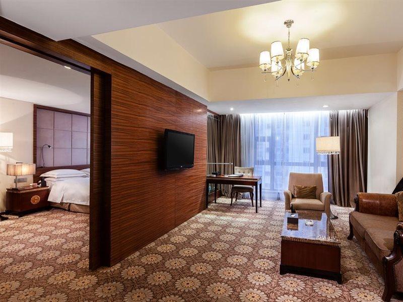 Good International Hotel