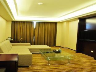 Shun Ying Li Yu Hotel 4*