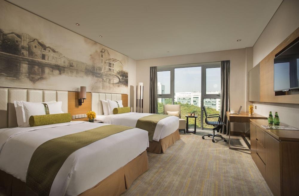 Junluxe Science City-free Shuttle Bus Service To Fair Hotel 4*