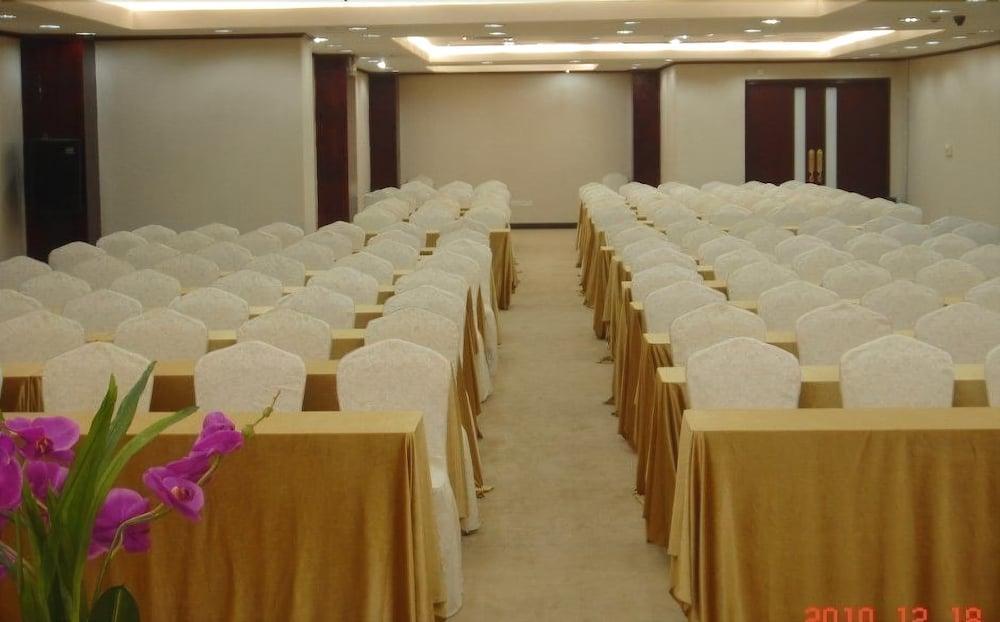 Hotel Gardford International 4*